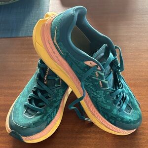 Womens Hoka shoes